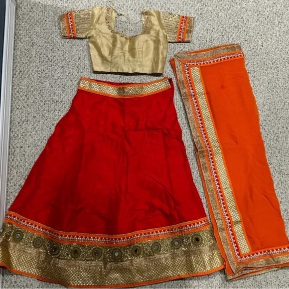 Wedding lengha choli: 3 piece set - Picture 1 of 5